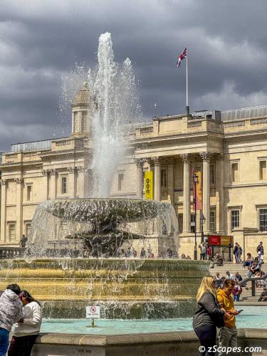 Trafalgar Square fountain