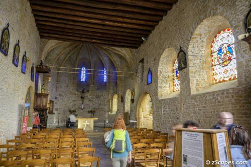 Église Saint-Mathieu interior