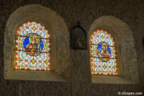 Église Saint-Mathieu stainglass windows