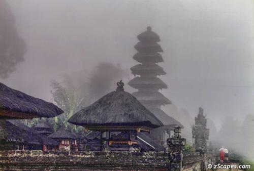 Pura Penataran misty tower