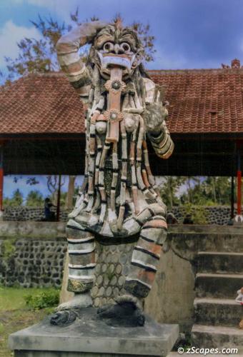 Titra Gangga standing Barong