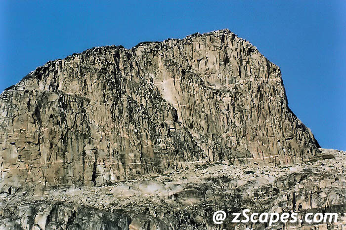 Stacks Image 8705