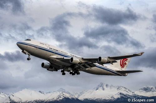 Air China B747-400cf 2011