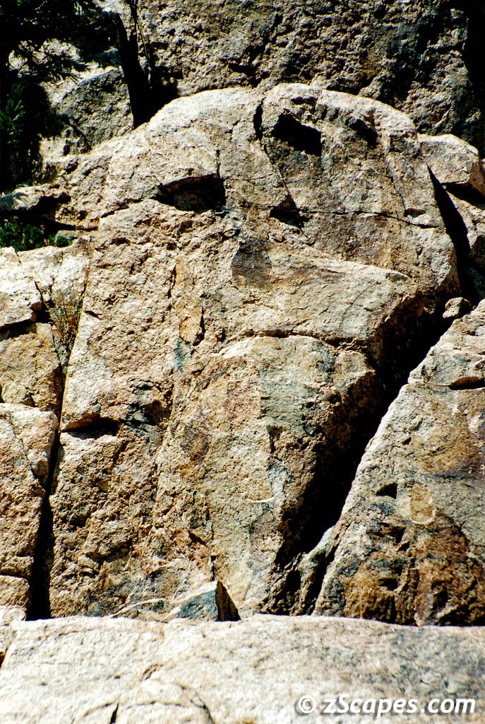 2000 Tower Peak