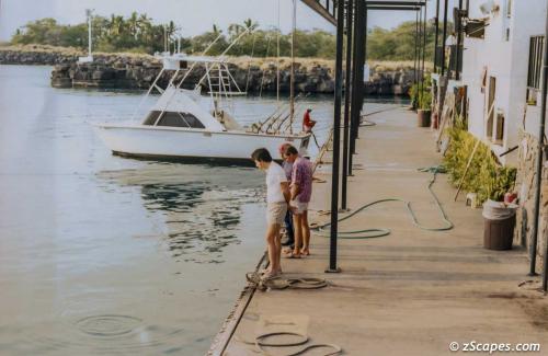 Kona harbor Rich waiting on our skipper to show up