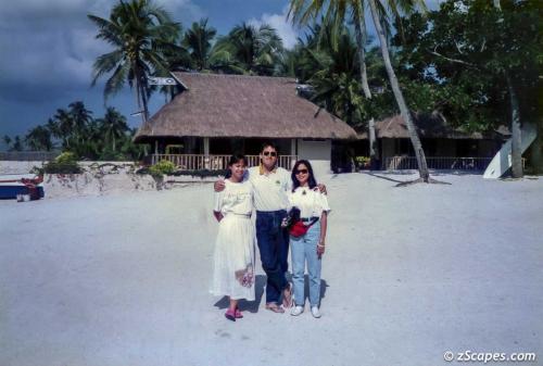 Tia, Rich & Diane @ Maribago